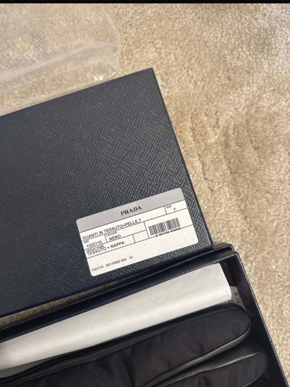 Prada rukavice