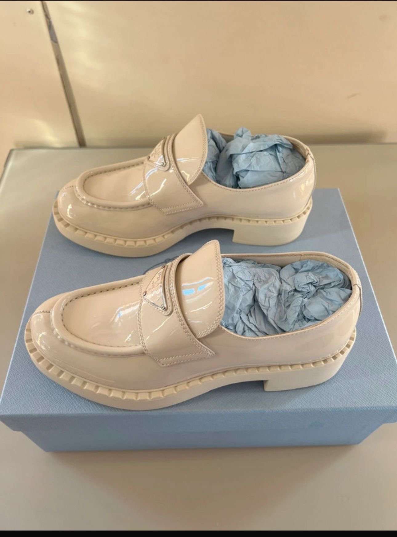 Prada mokasíny