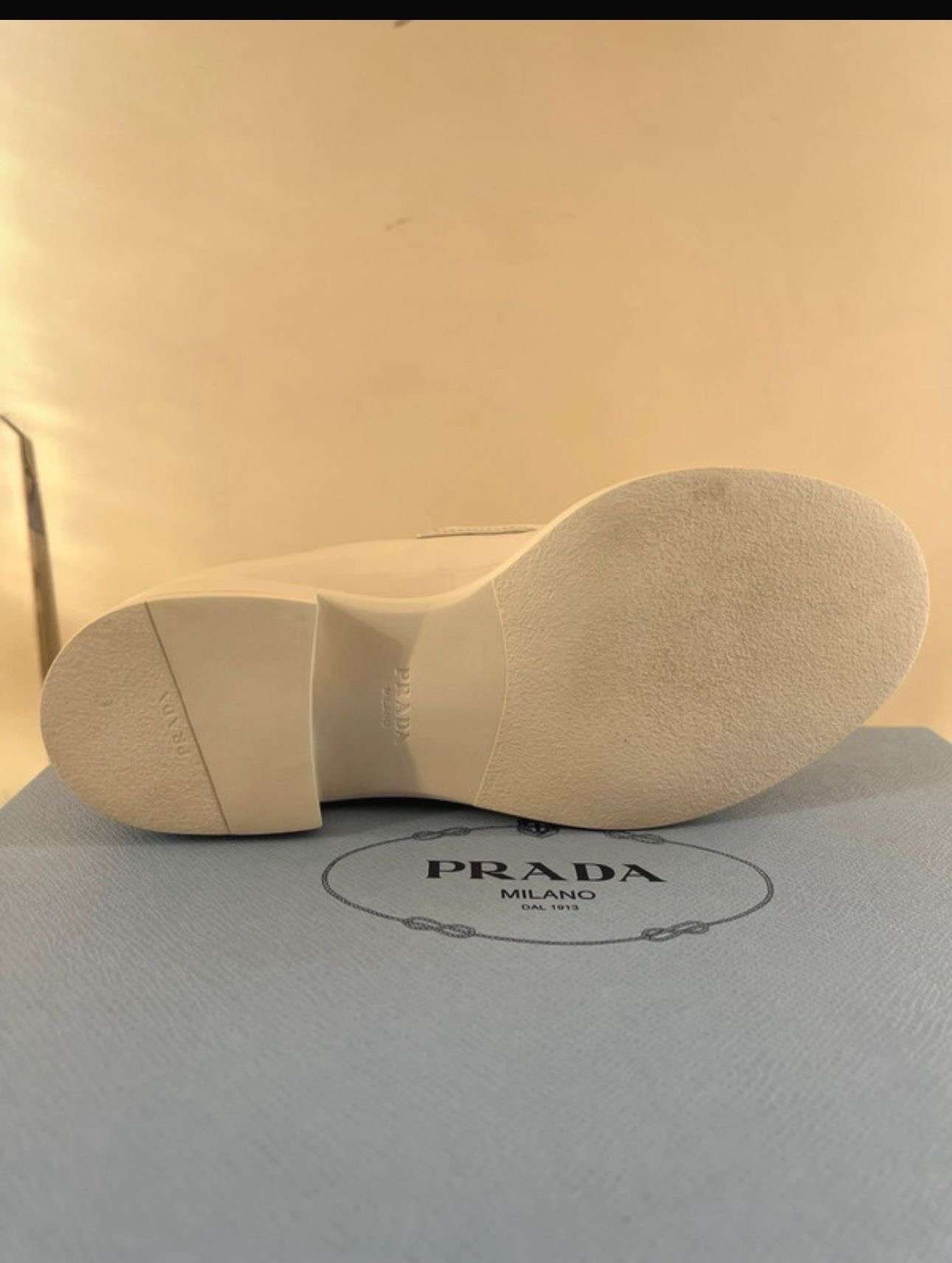 Prada mokasíny
