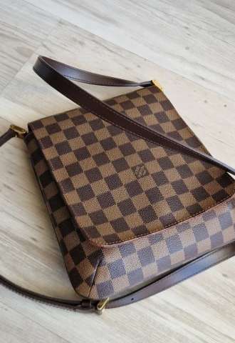 https://www.vipluxury.sk/Louis Vuitton Musette Damier Ebene