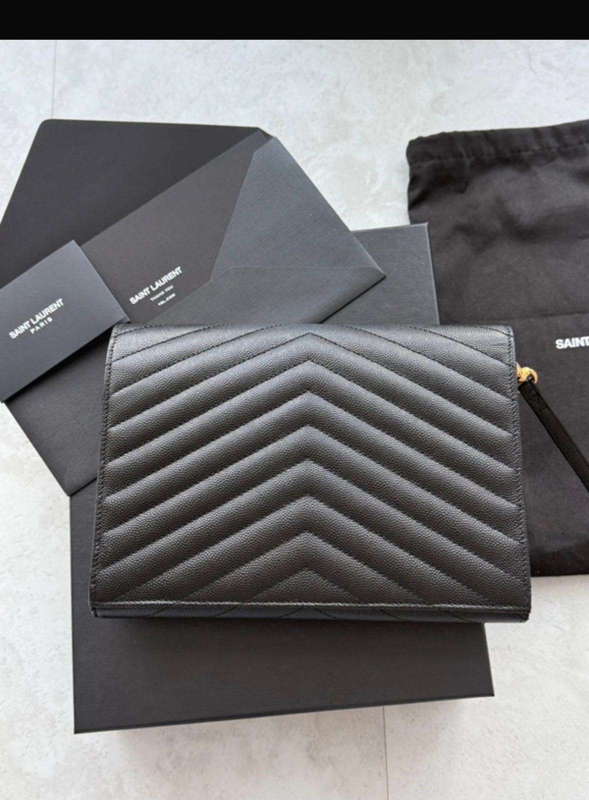 YSL kabelka