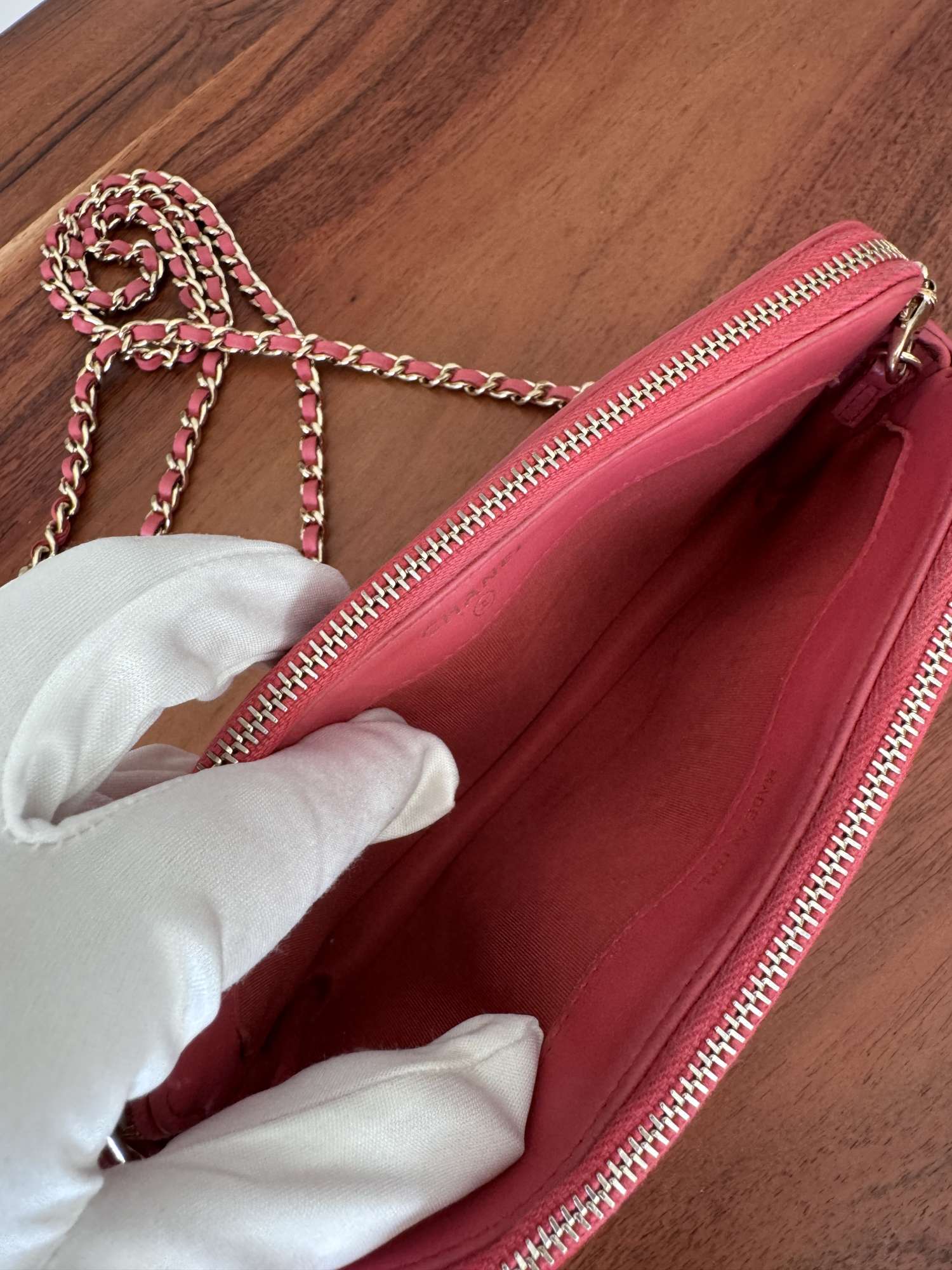 Chanel Double Zipper Chain Wallet – Mini Matelassé Lambskin Bag in Pink