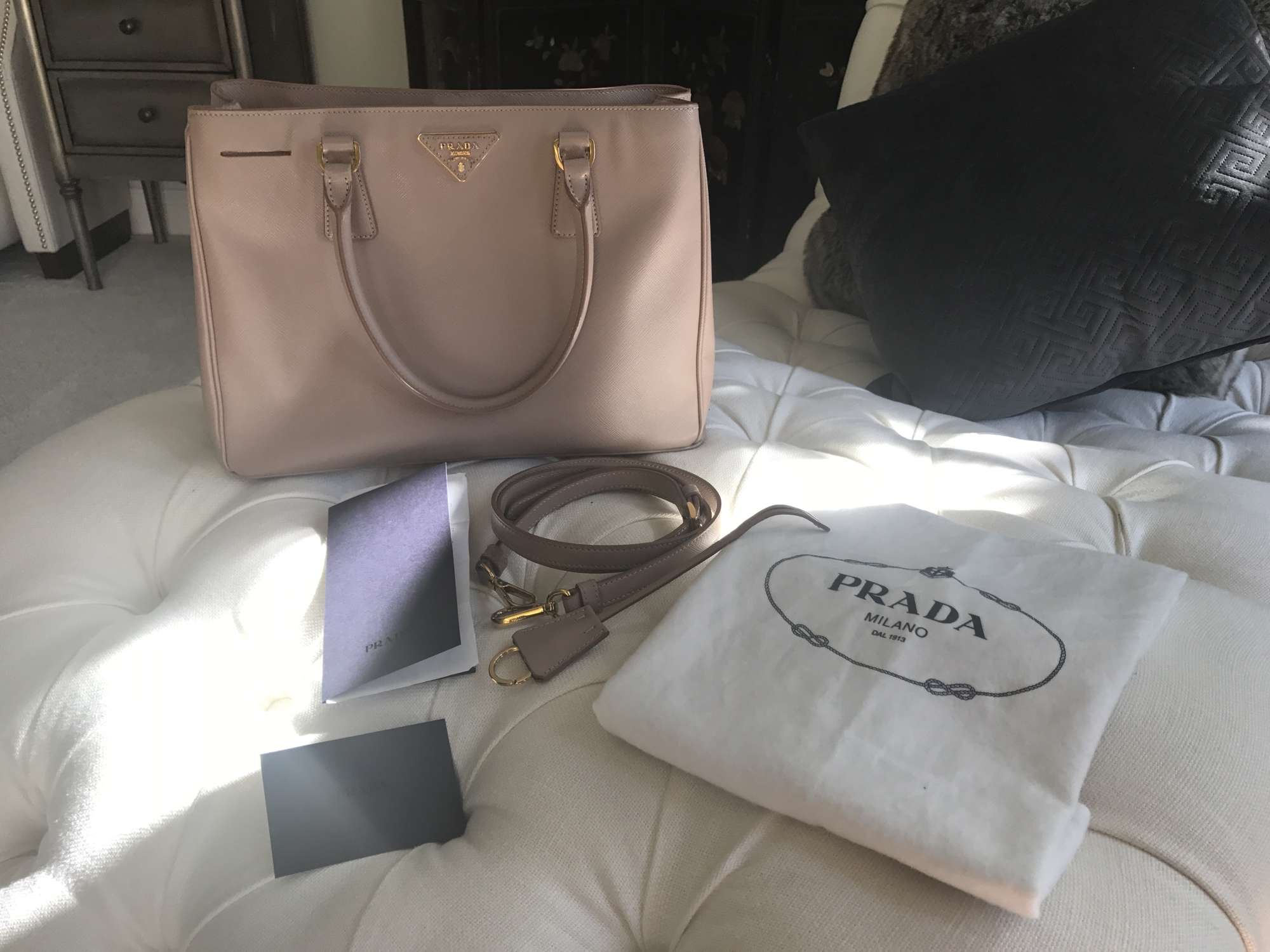 Prada Galleria medium tote bag Cammeo