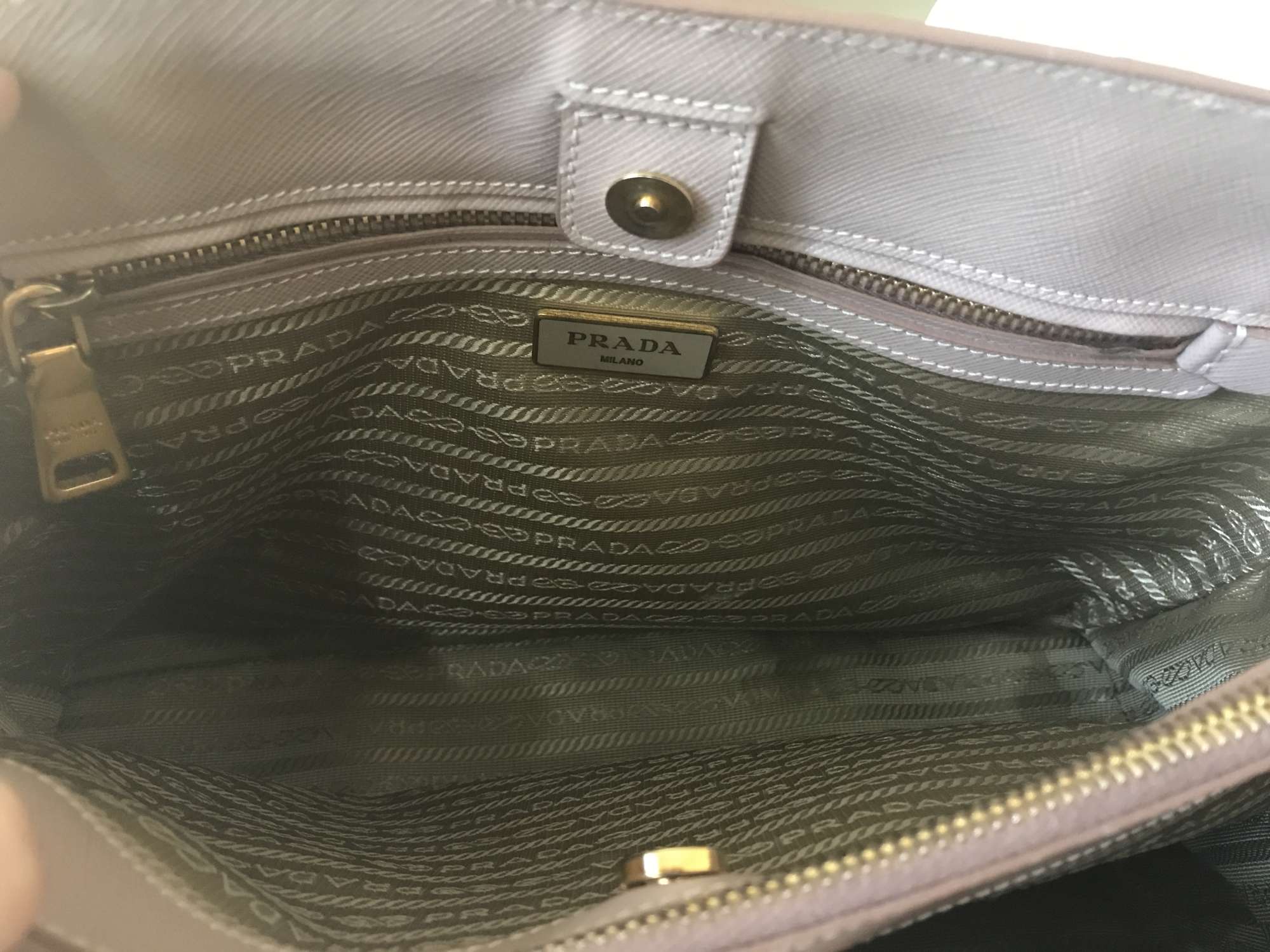 Prada Galleria medium tote bag Cammeo