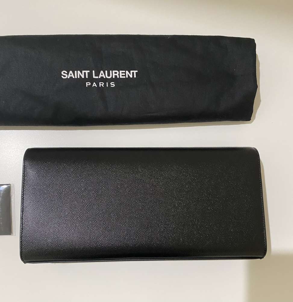 Yves Saint Laurent YSL Kate cerne psanicko
