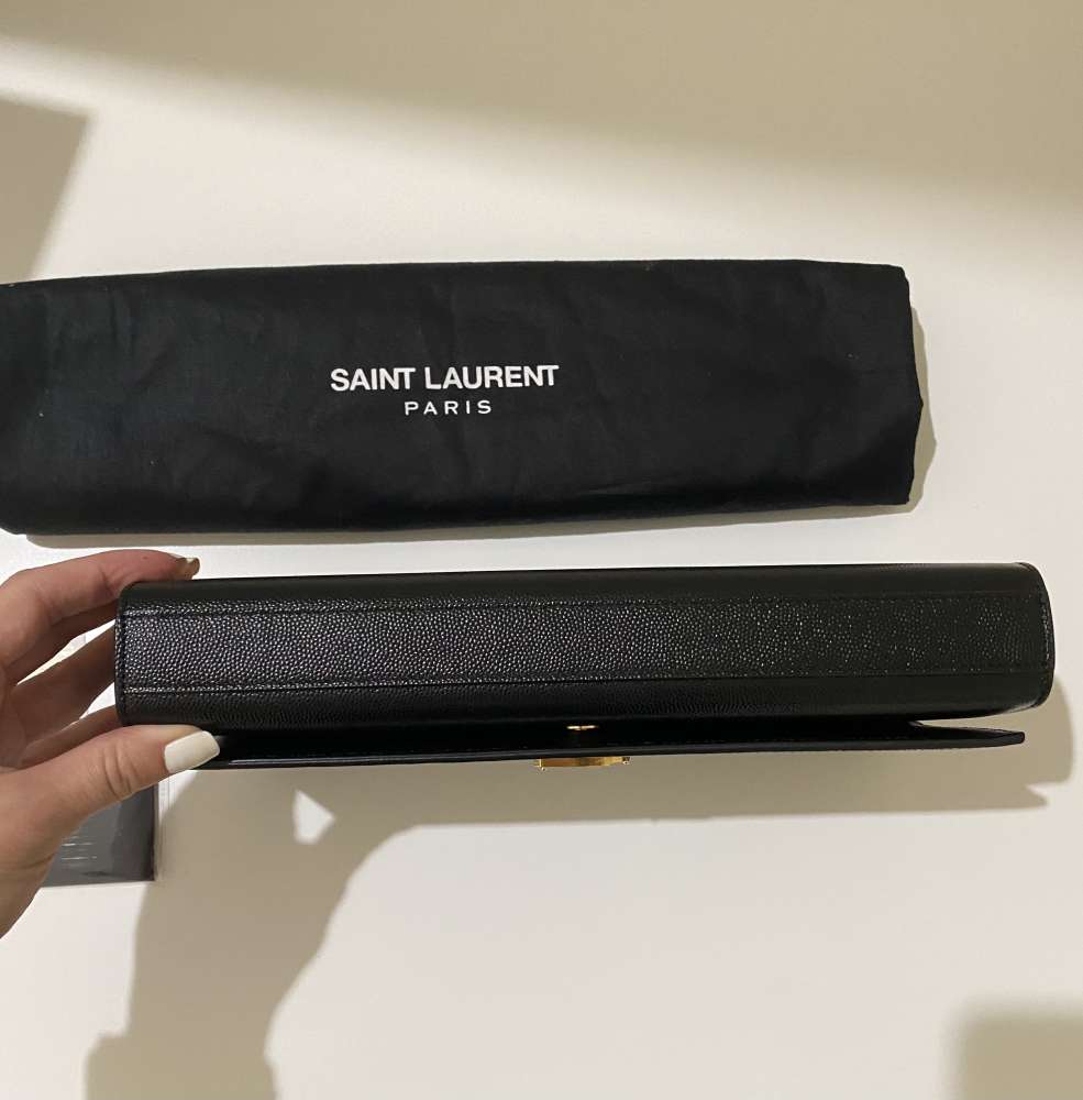 Yves Saint Laurent YSL Kate cerne psanicko