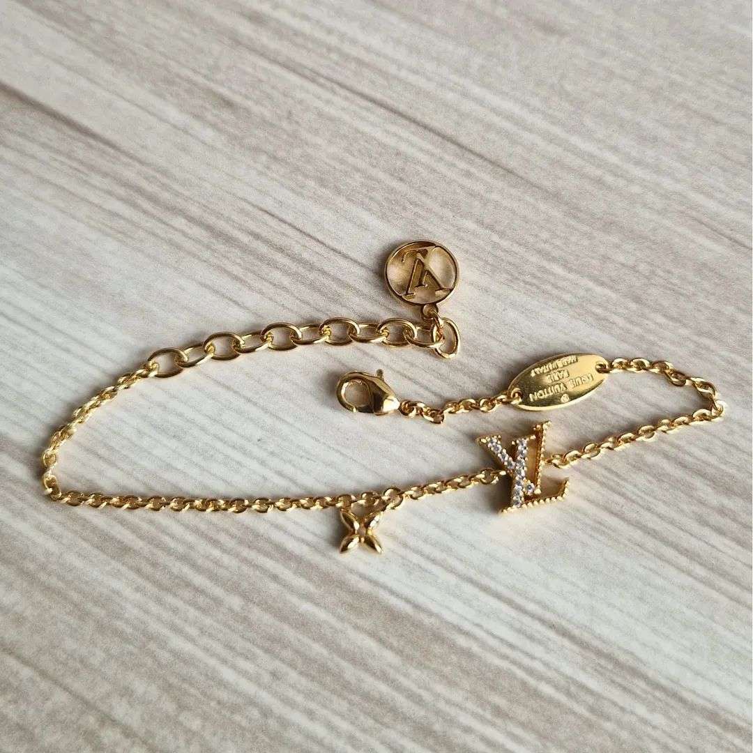 Louis Vuitton Naramek