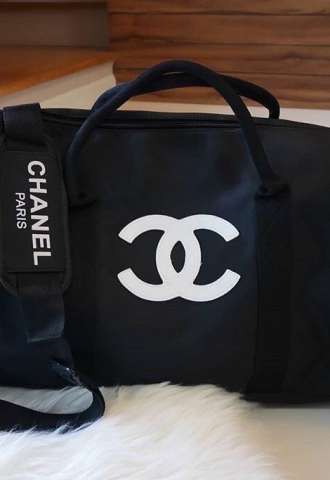 https://www.vipluxury.sk/CHANEL BEAUTY ŠPORTOVÁ TAŠKA