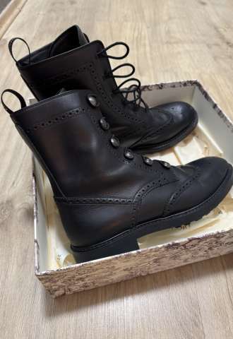 https://www.vipluxury.sk/Christian DIOR  boots