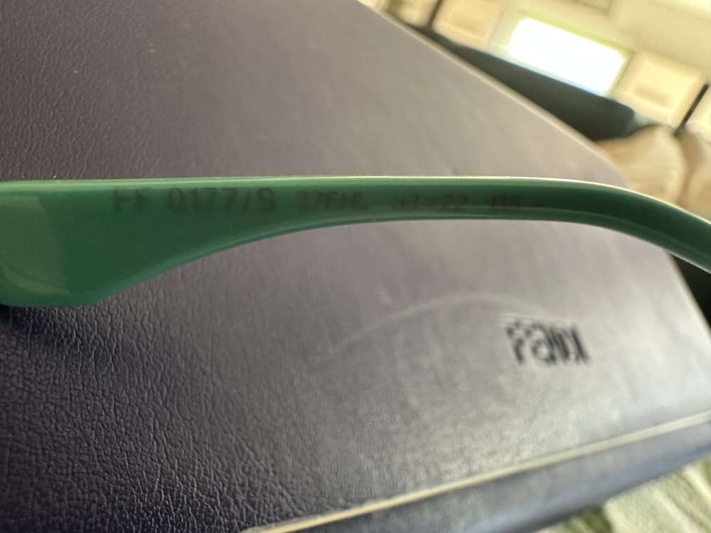 Modre luxusne slnecne okuliare FENDI