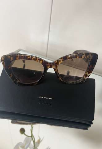 https://www.vipluxury.sk/Fendi okuliare