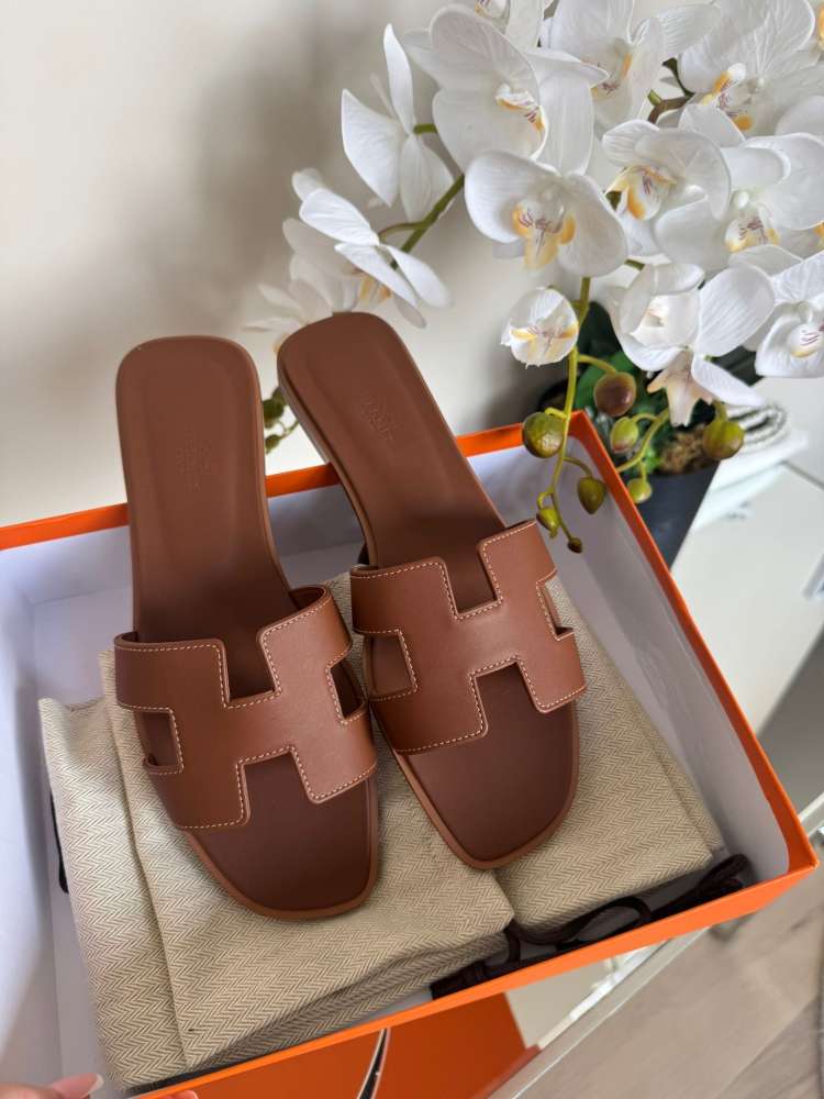 Hermes oran gold