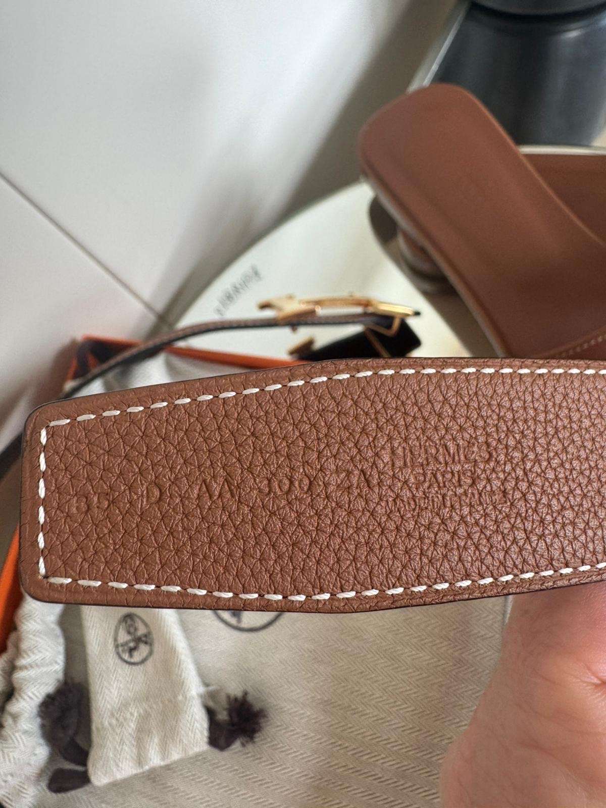 Hermes obojstranný opasok