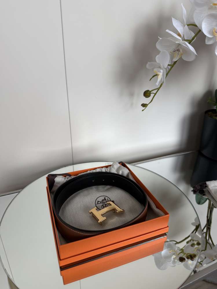 Hermes obojstranný opasok