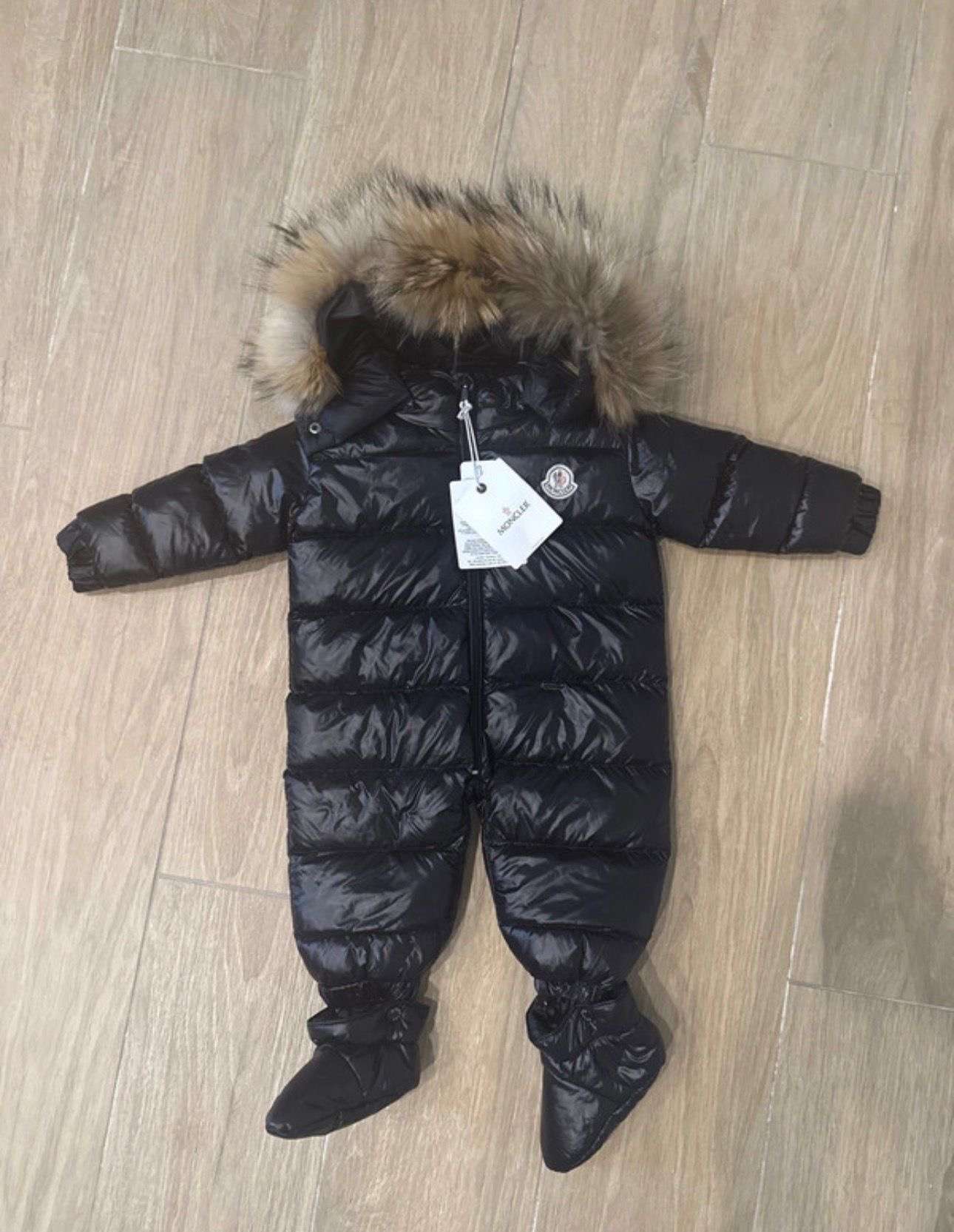 Moncler overal
