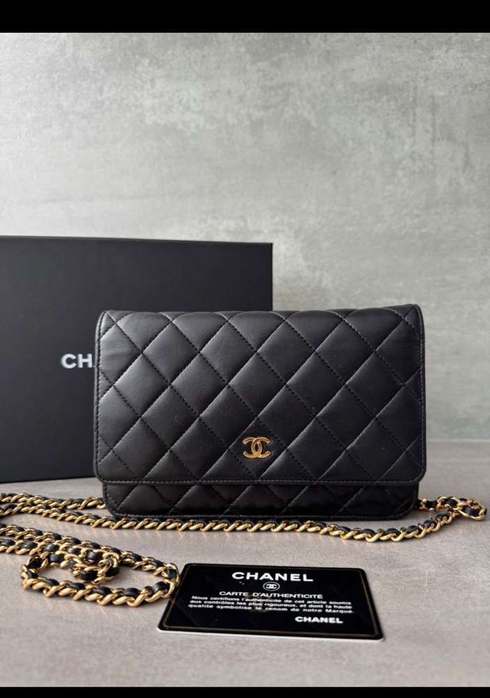 Chanel woc
