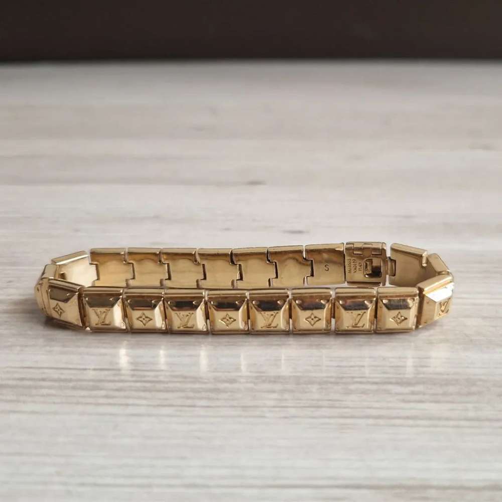 Louis Vuitton Naramek