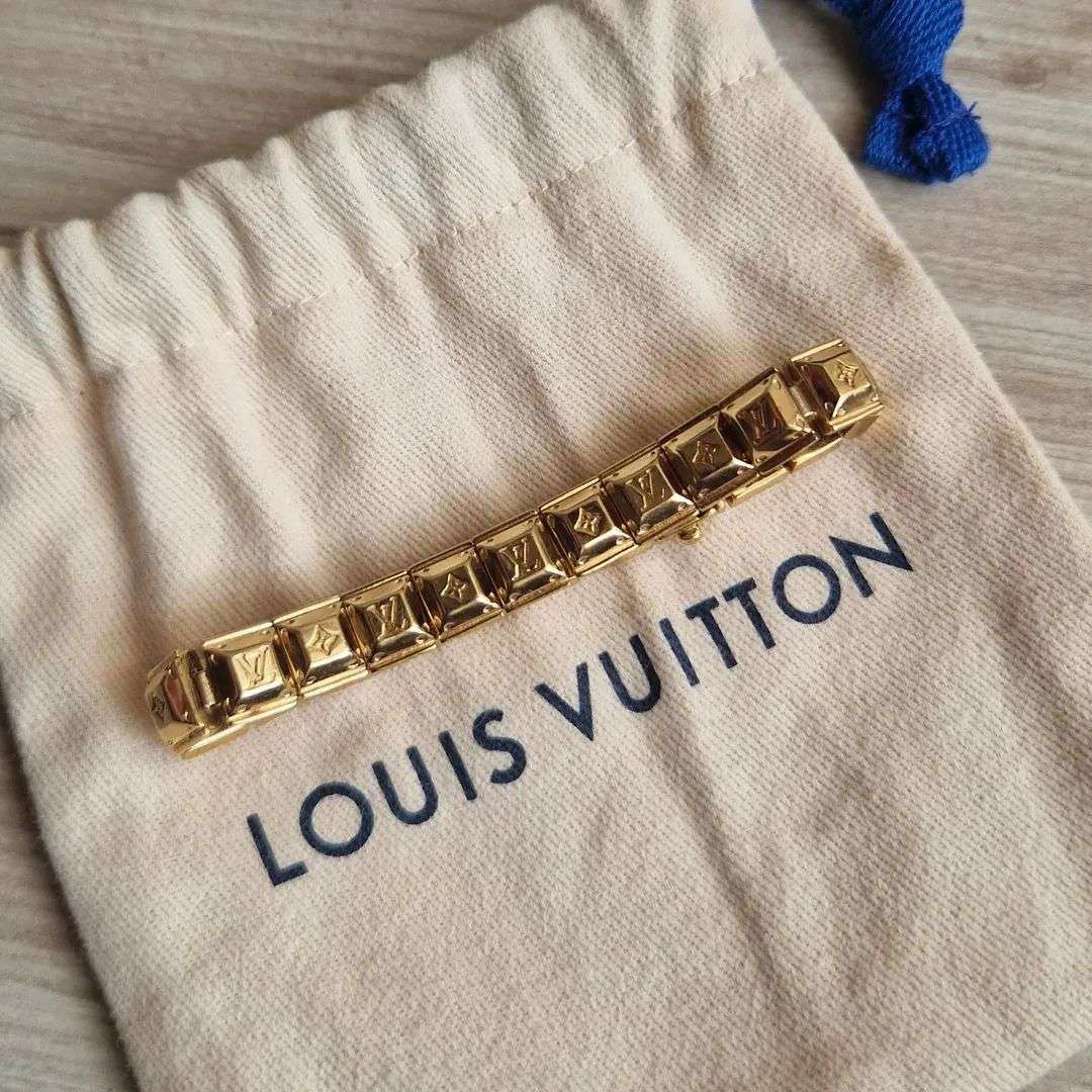 Louis Vuitton Naramek