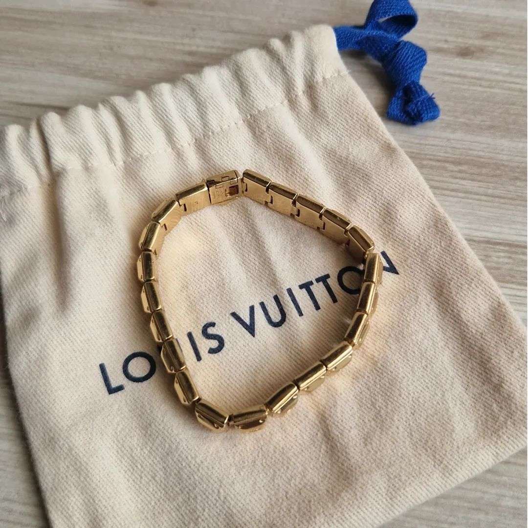Louis Vuitton Naramek