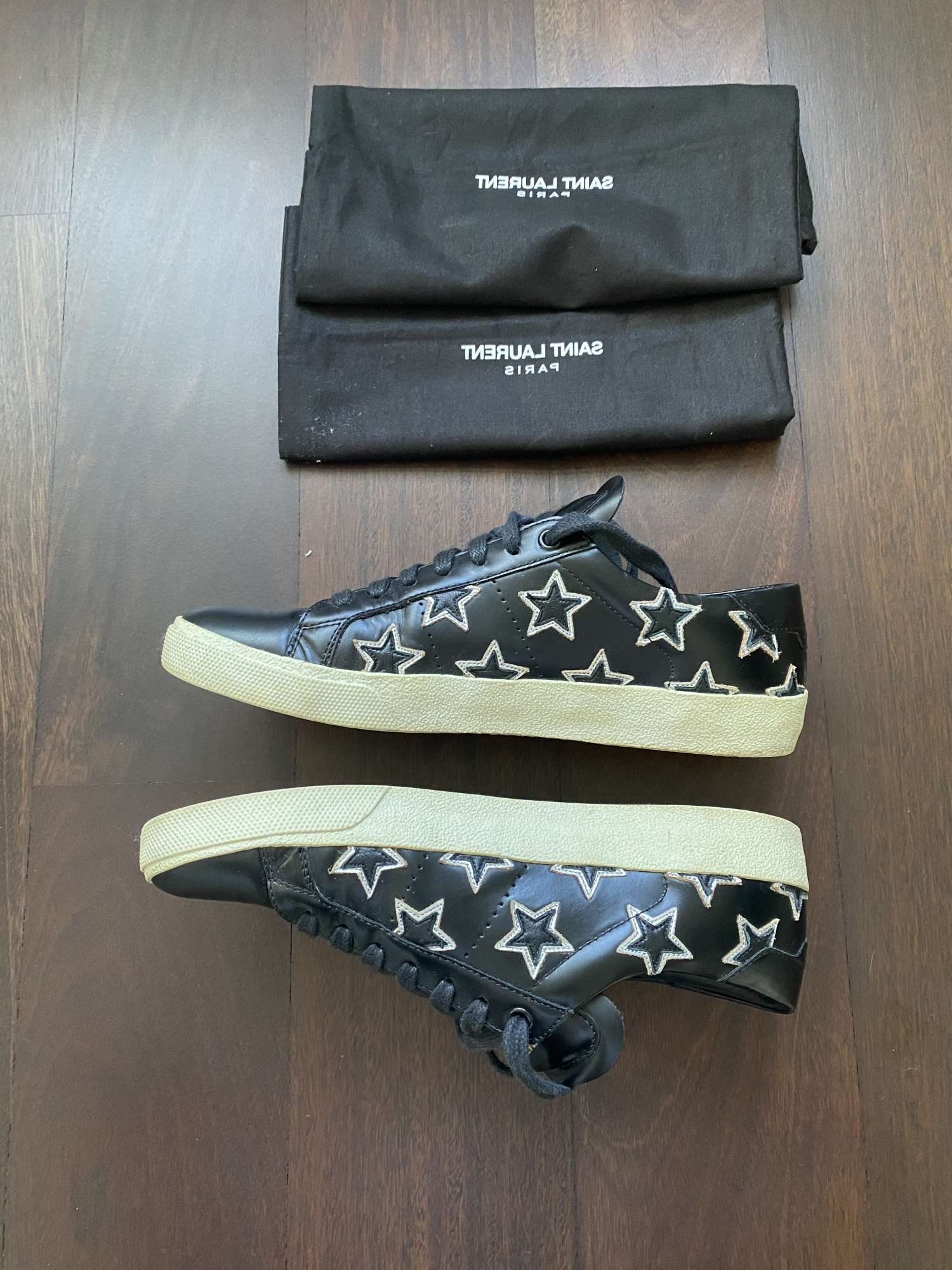 Yves Saint Laurent cerne kozene tenisky