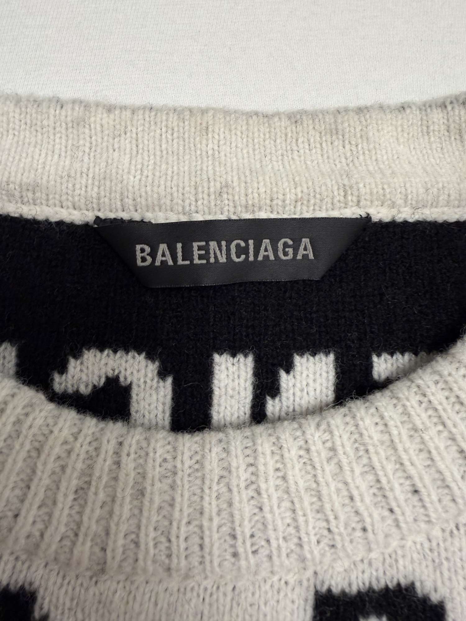 Balenciaga sweater