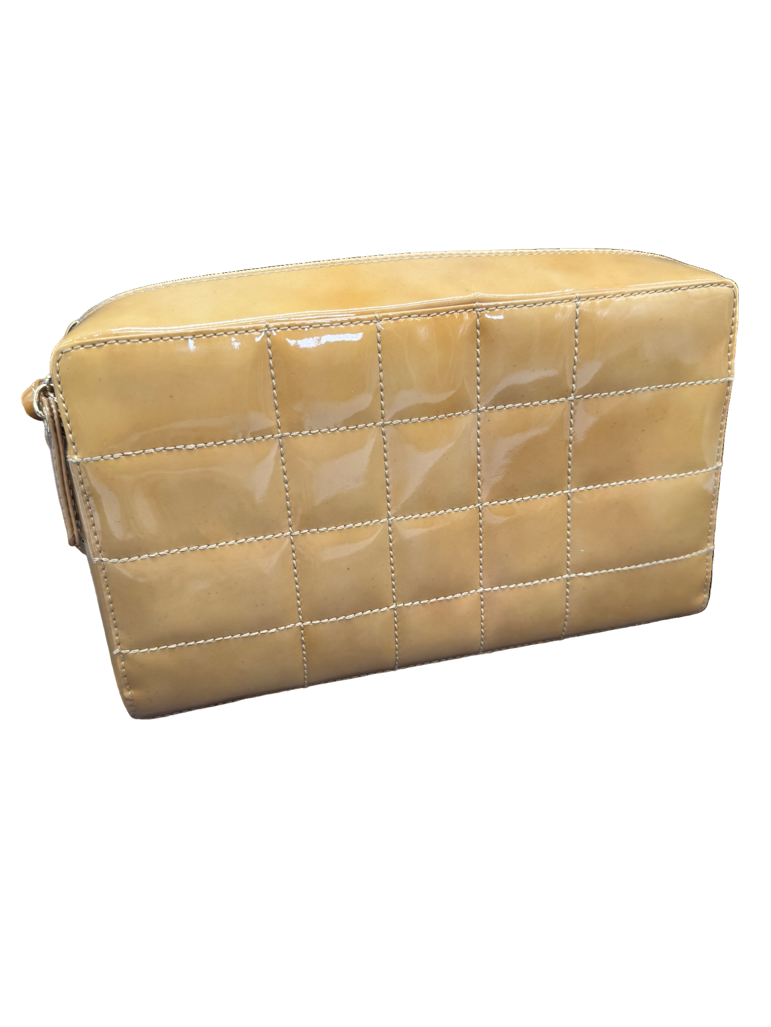 Vintage prešívaná taška cez rameno Chanel z hnedej lakovanej kože