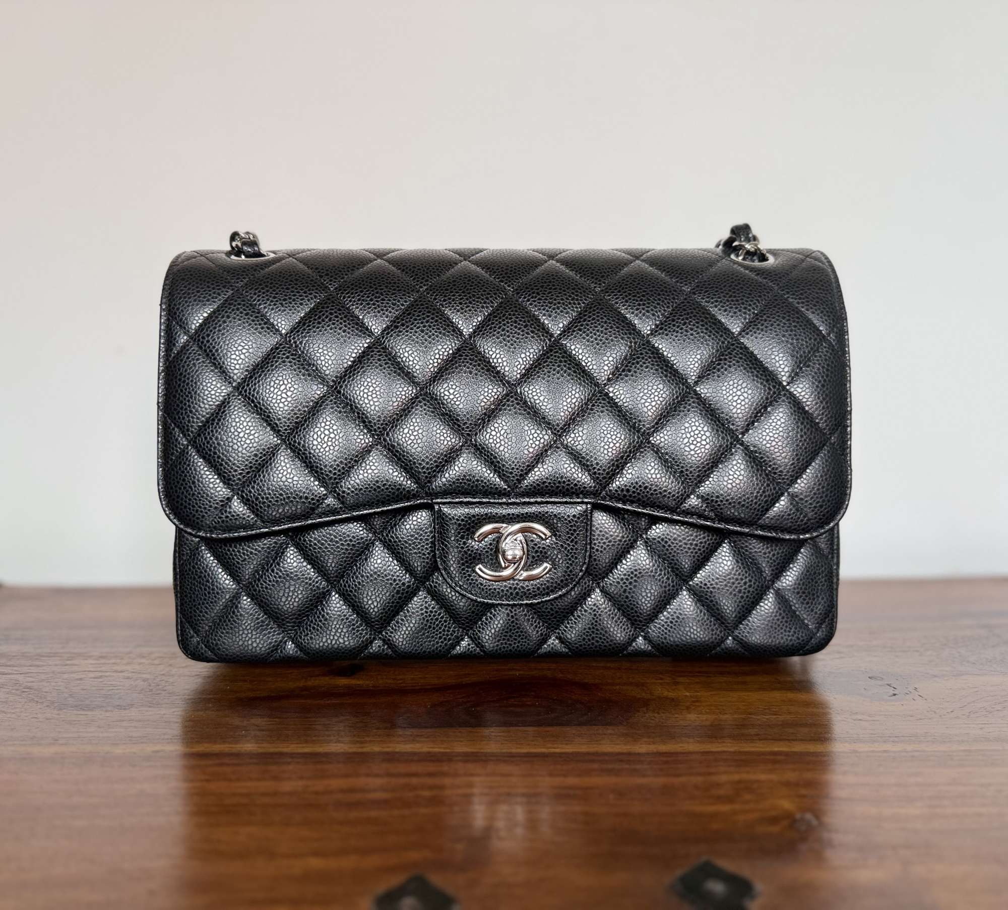 Chanel Jumbo double flap