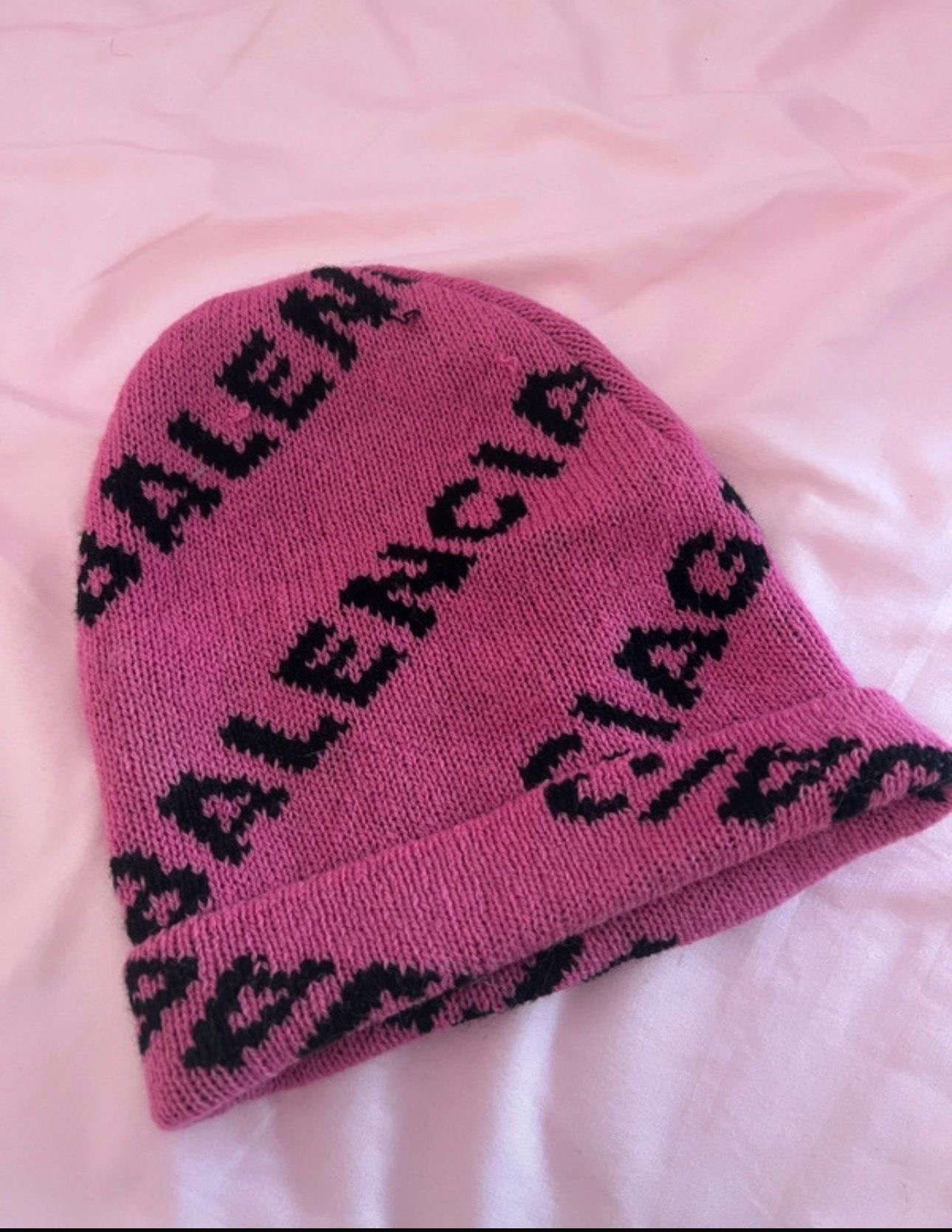 Balenciaga čiapka