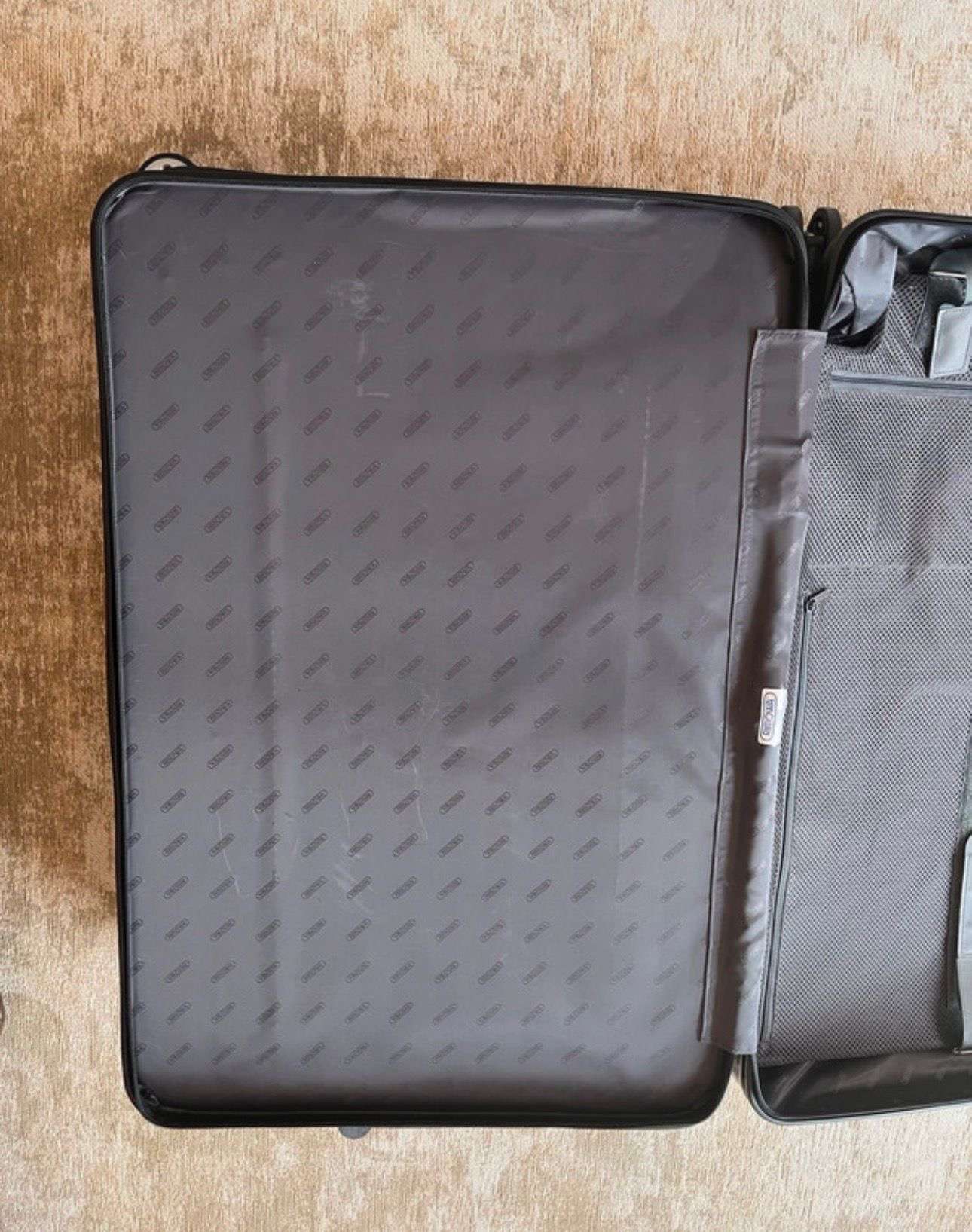 Rimowa kufor