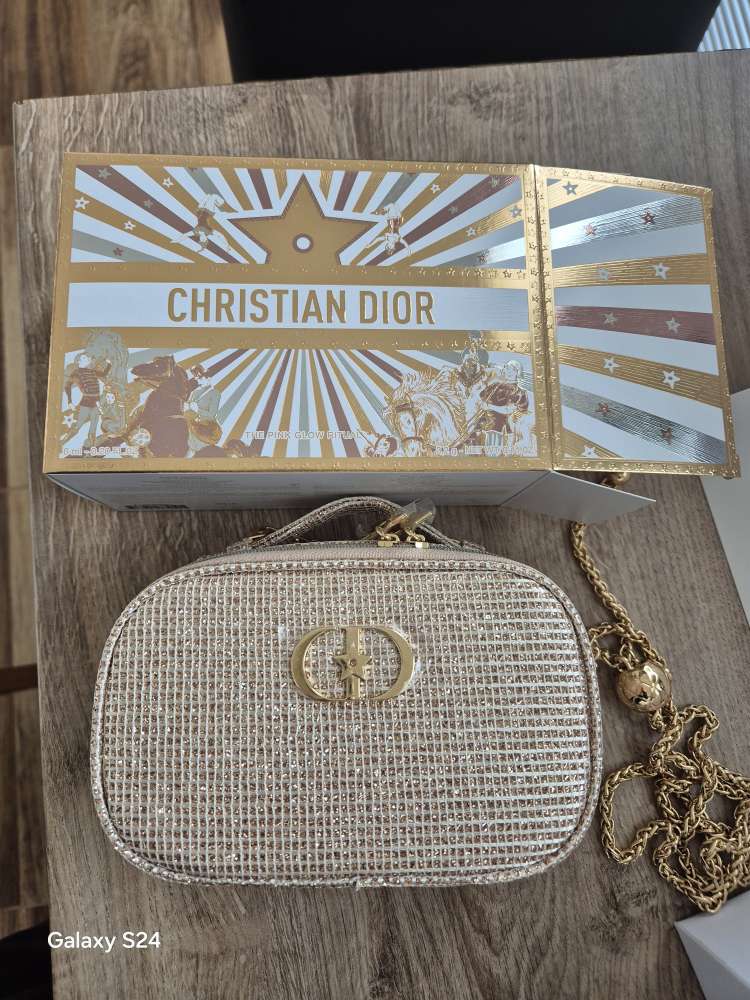 Dior beauty kabelka