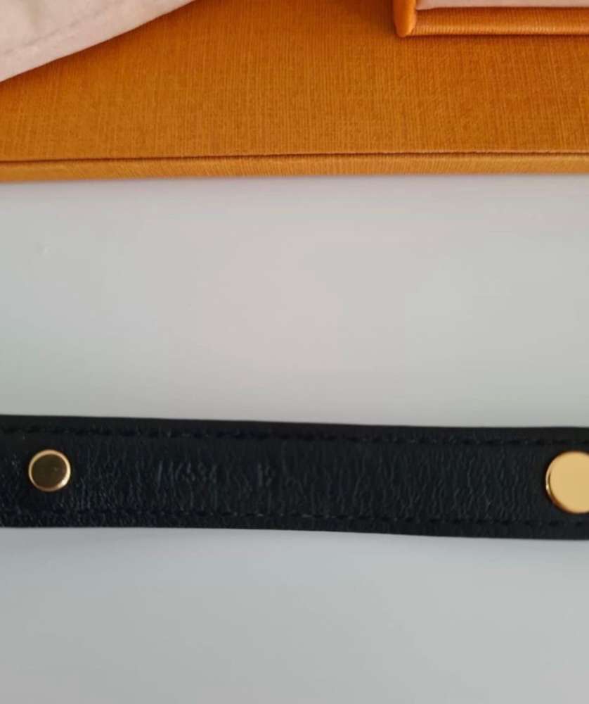 Louis Vuitton náramok