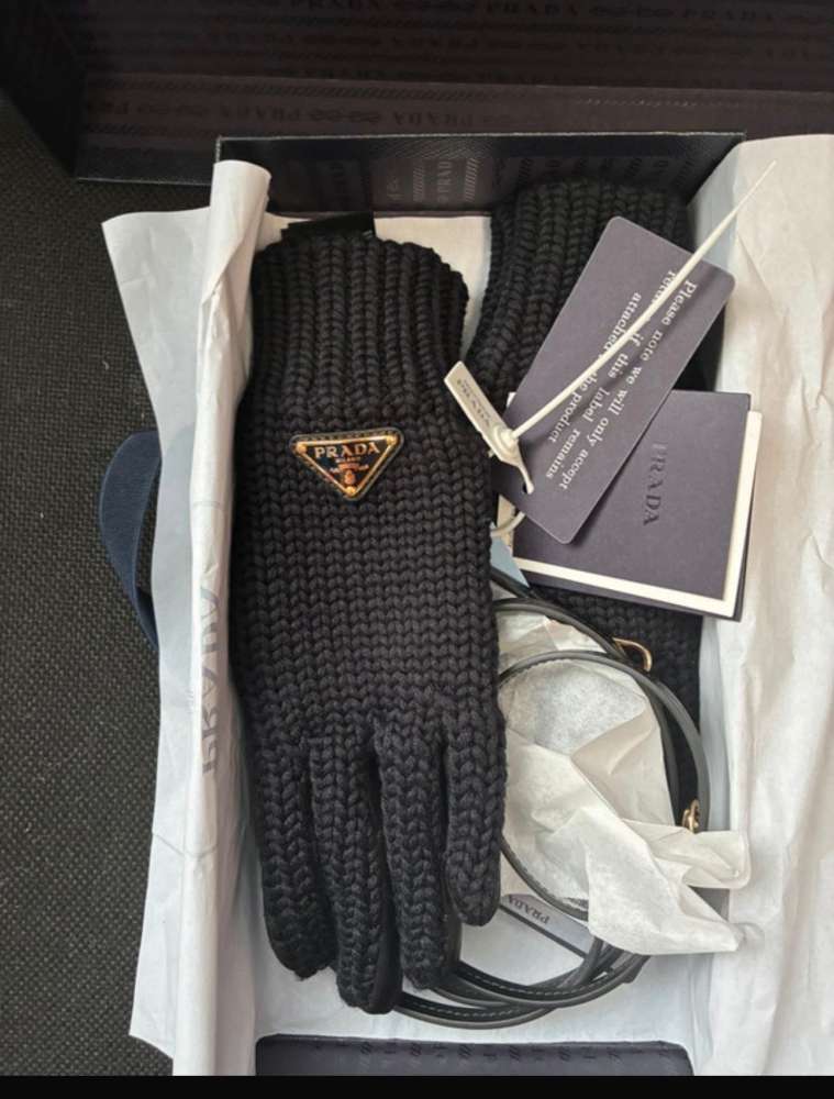 Prada rukavice