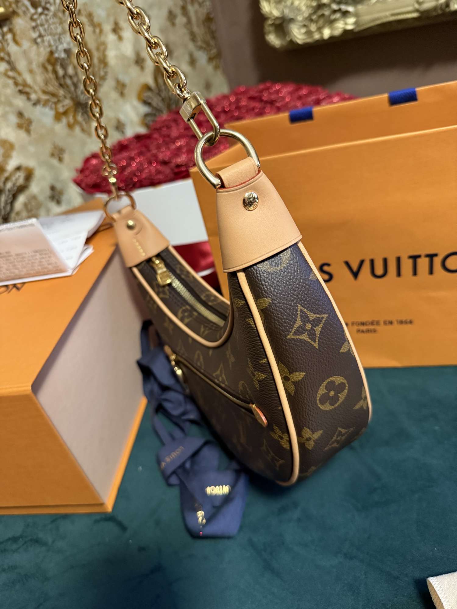 Louis Vuitton Loop