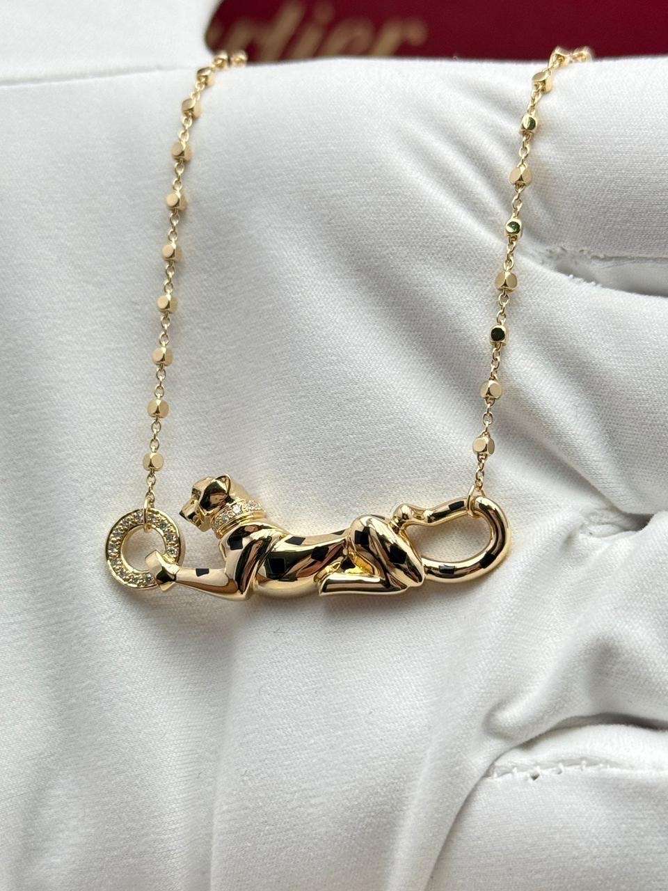 Cartier panthere pendant