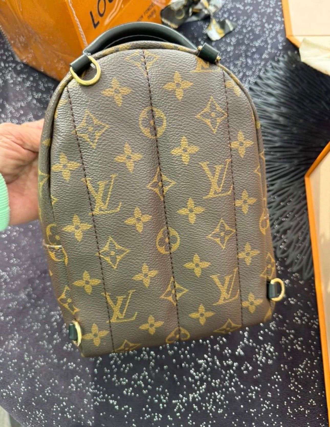 Louis Vuitton mini palm ruksak