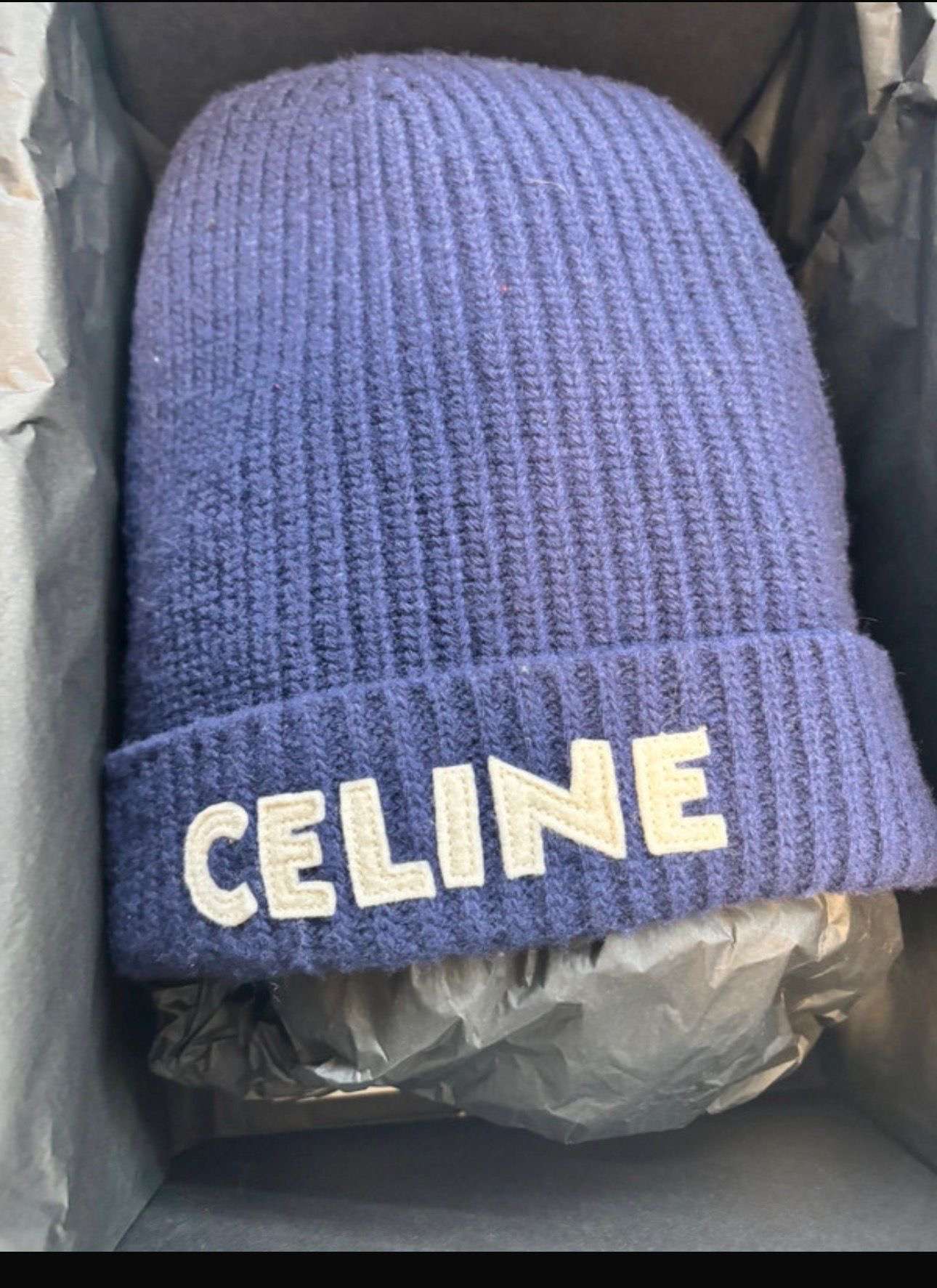 Celine čiapka