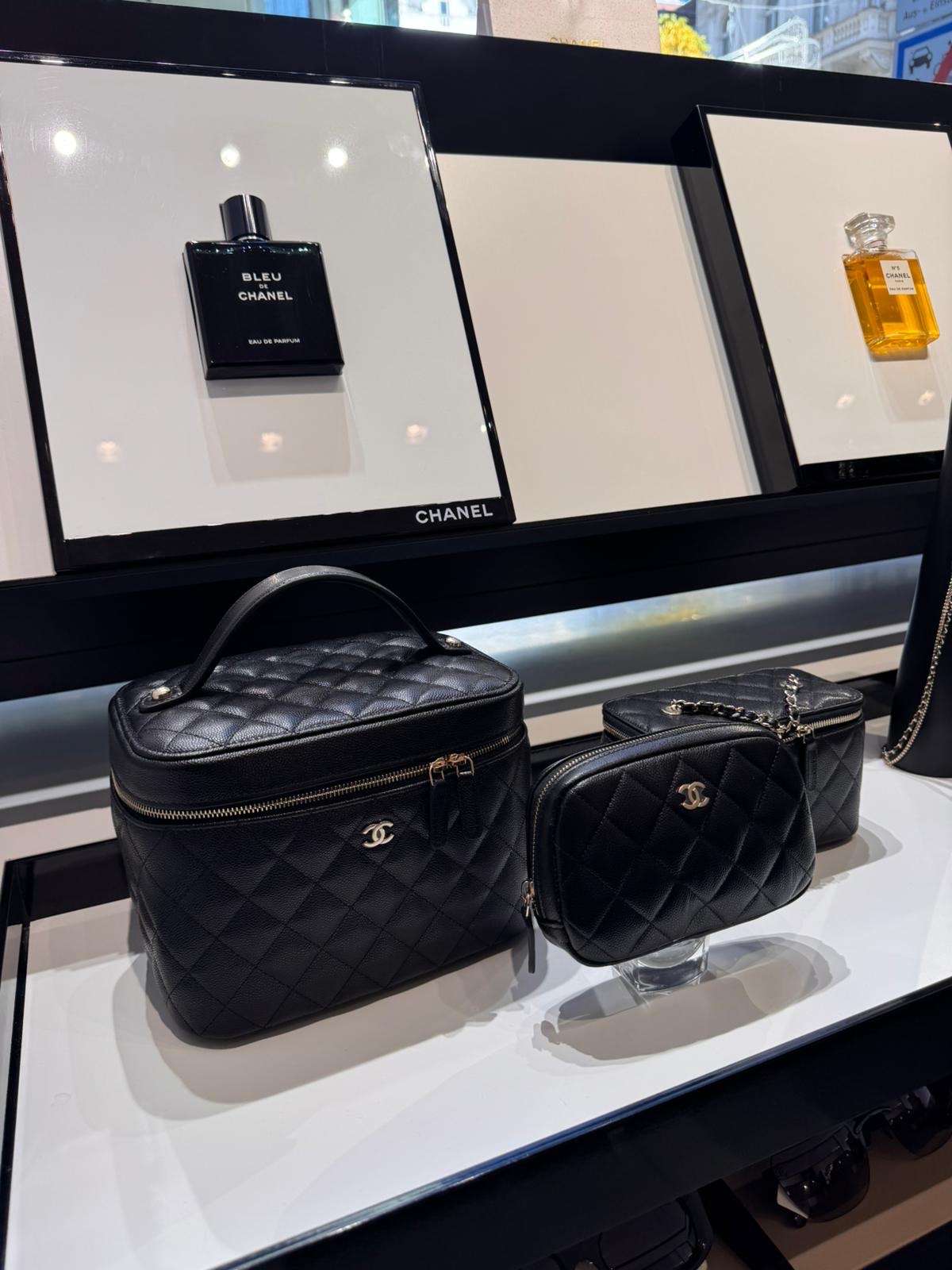 Chanel vanity kufrík