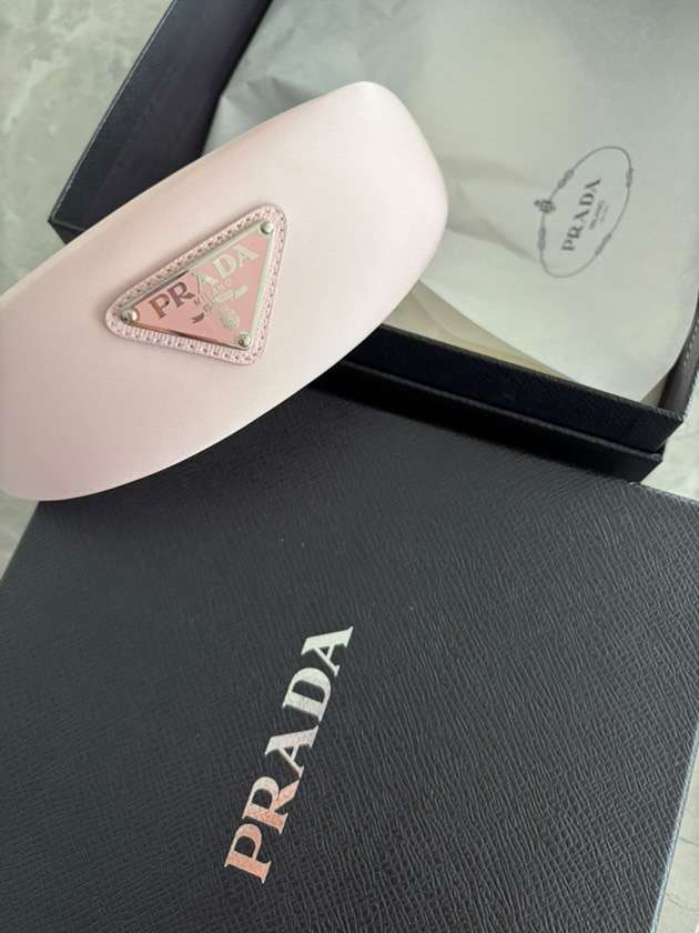 Prada celenka