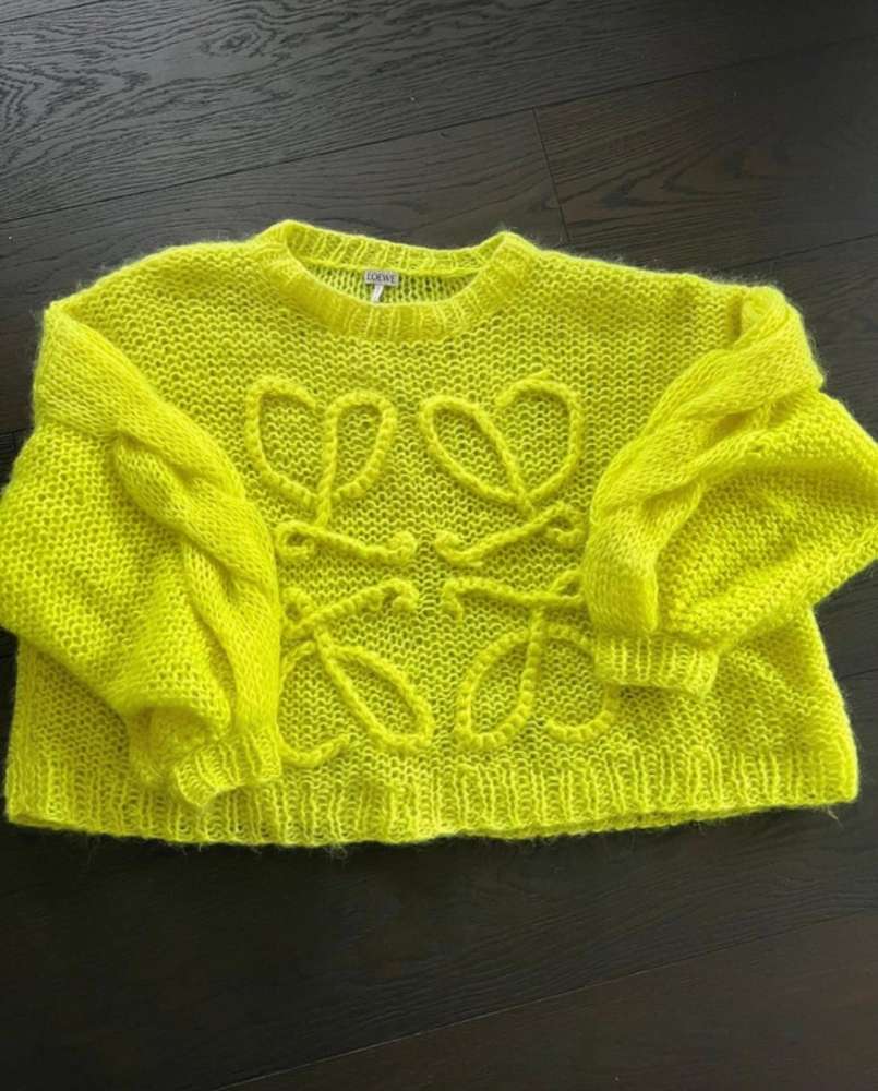 Loewe sveter