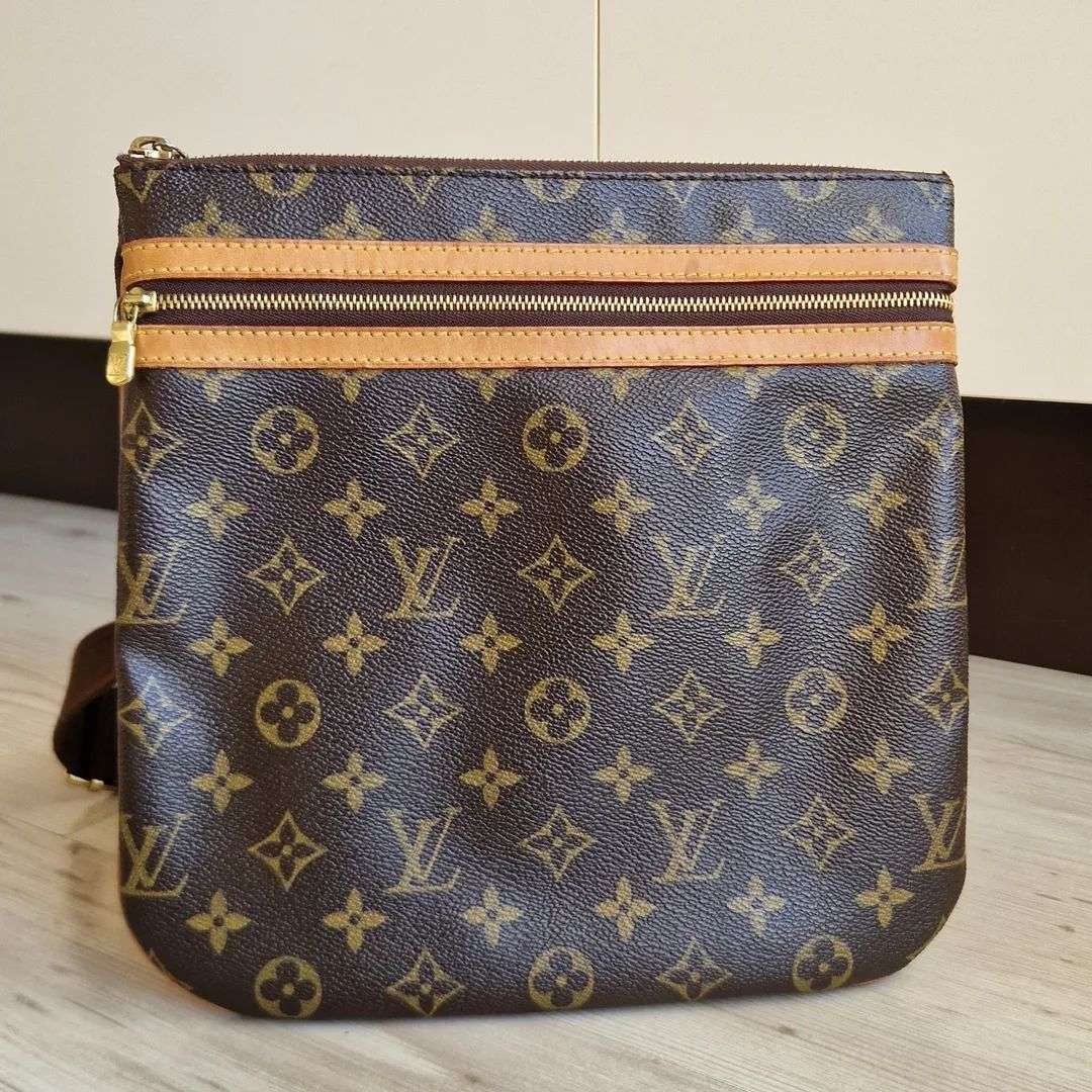 Louis Vuitton Bosphore