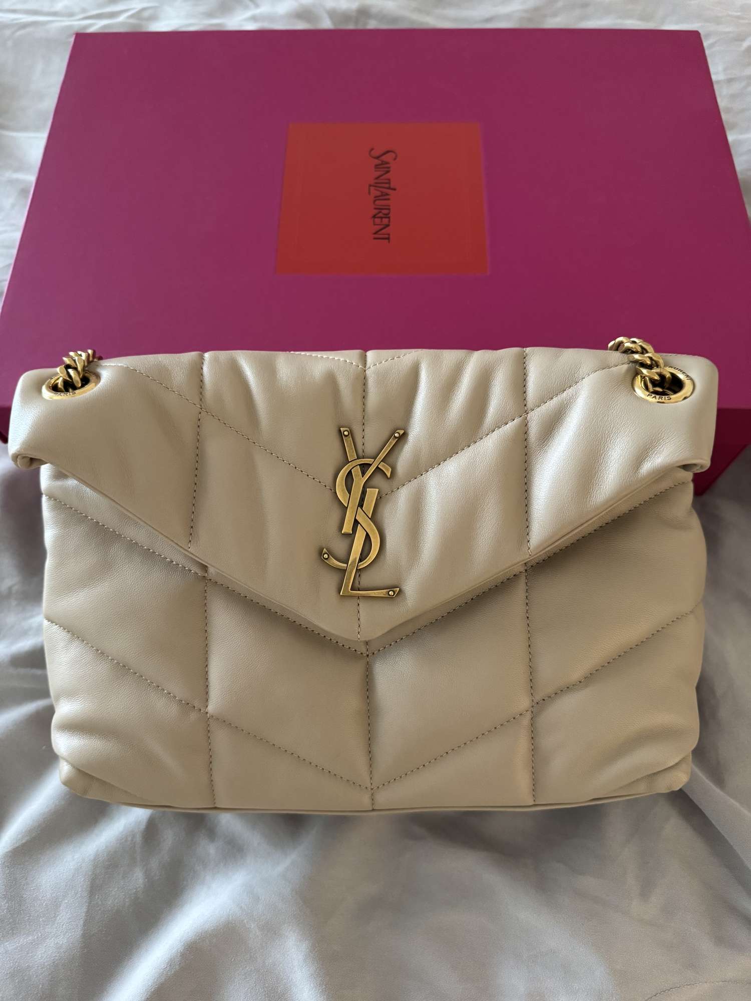 Saint Laurent Loulou Medium