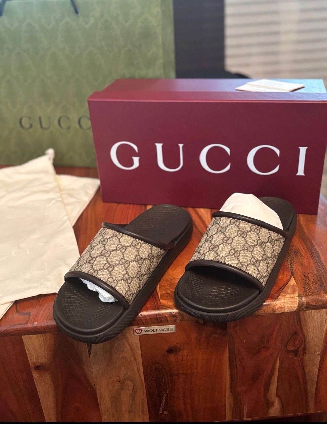Gucci šľapky