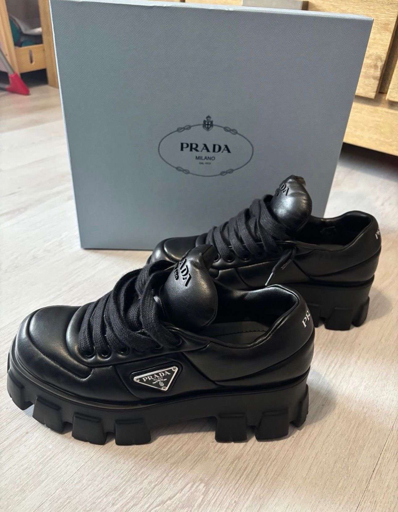 Prada topánky
