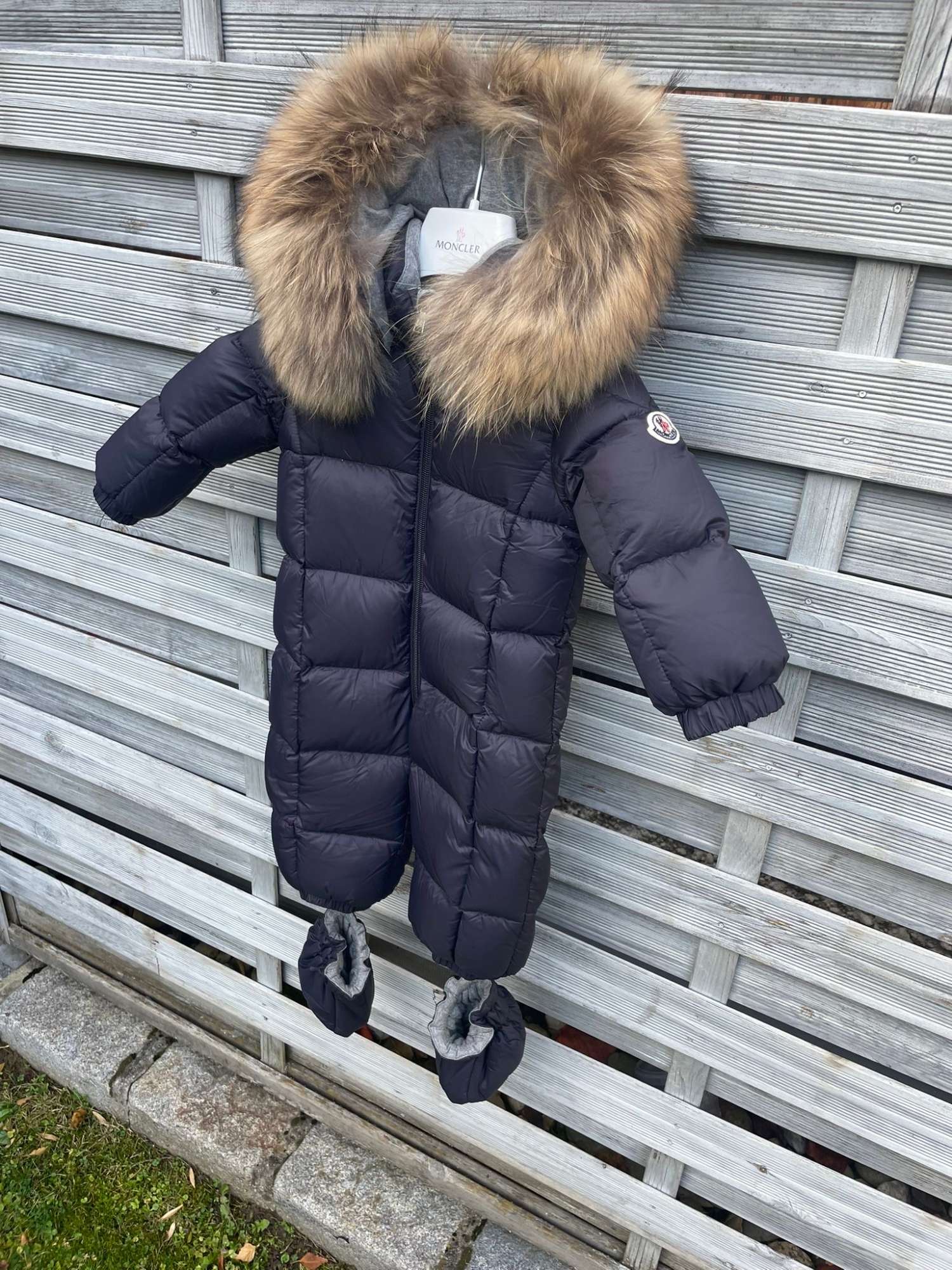 Moncler overal