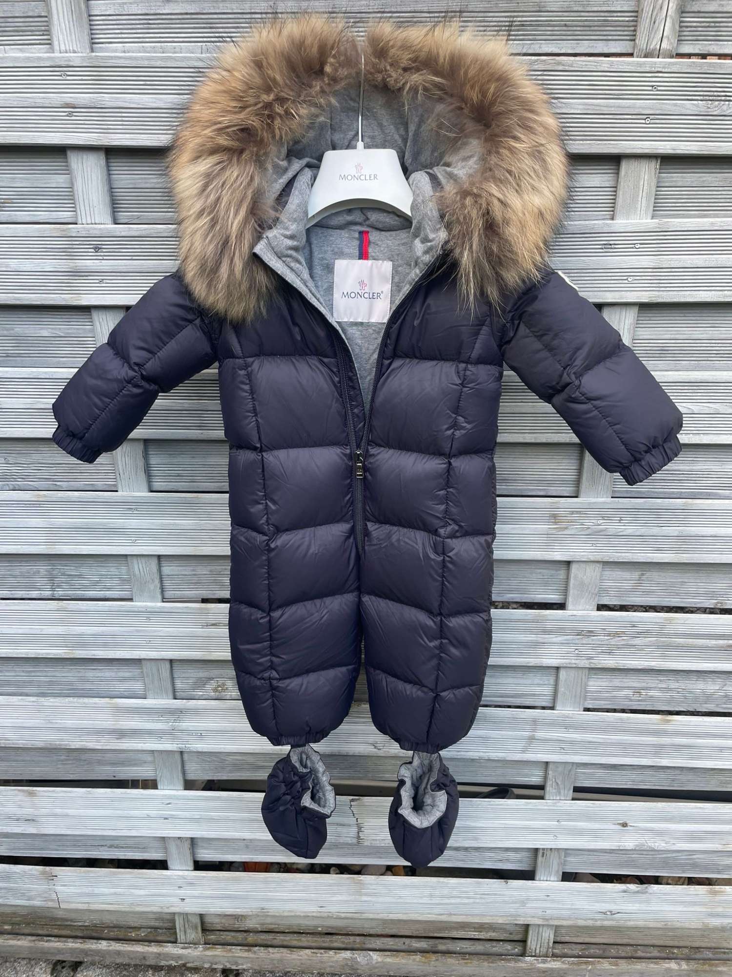 Moncler overal