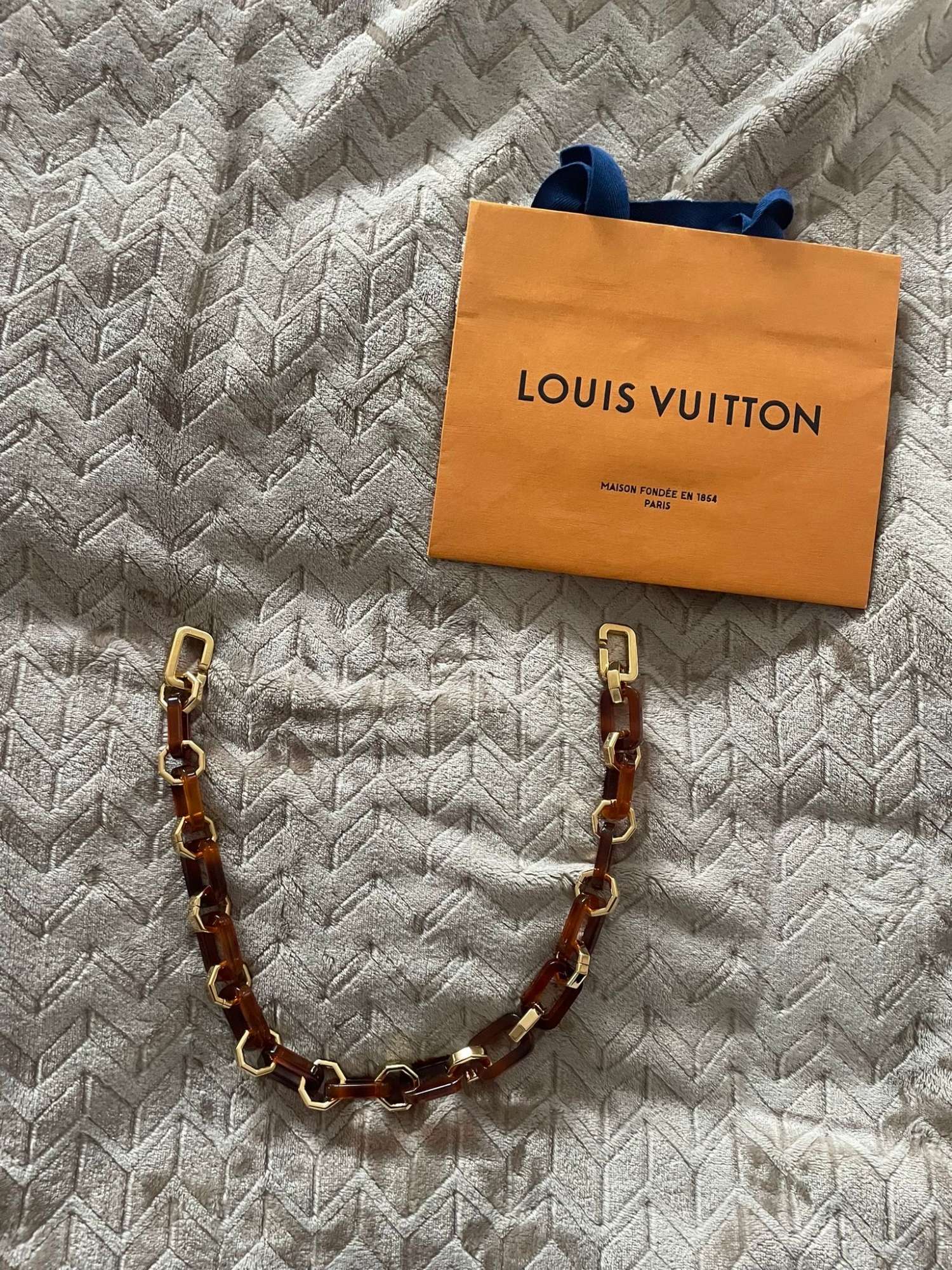 Louis Vuitton retiazka