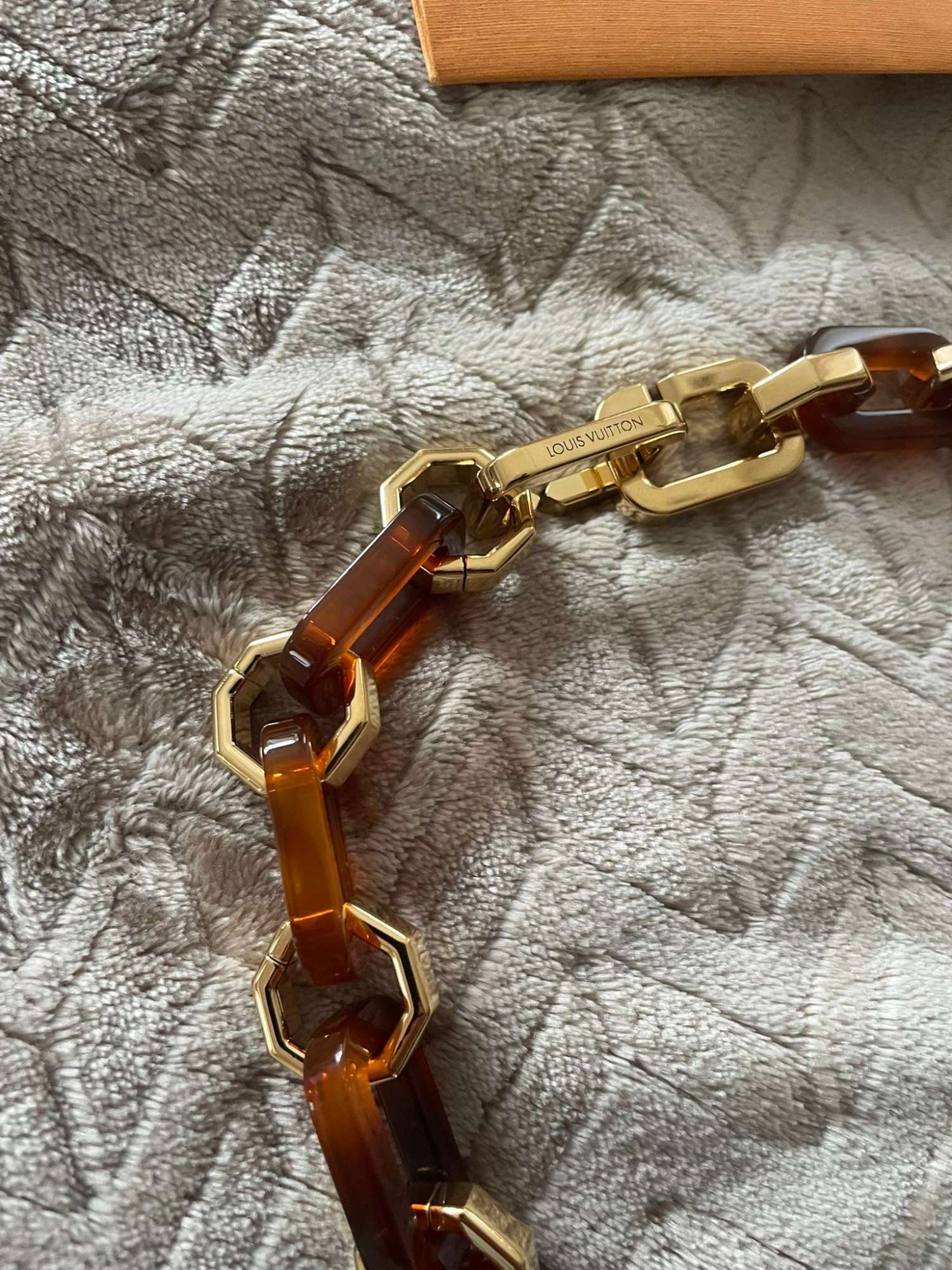 Louis Vuitton retiazka