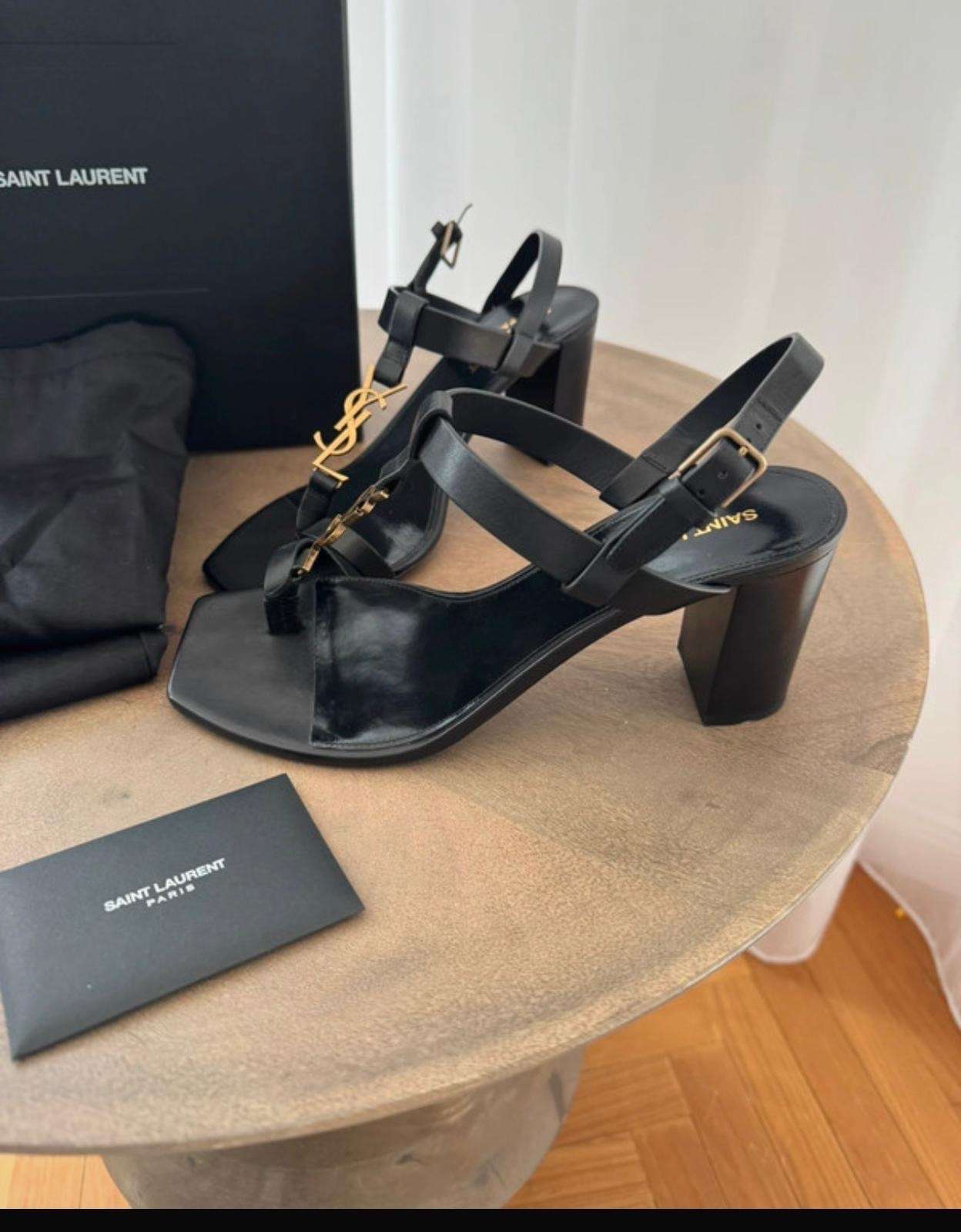 YSL sandále