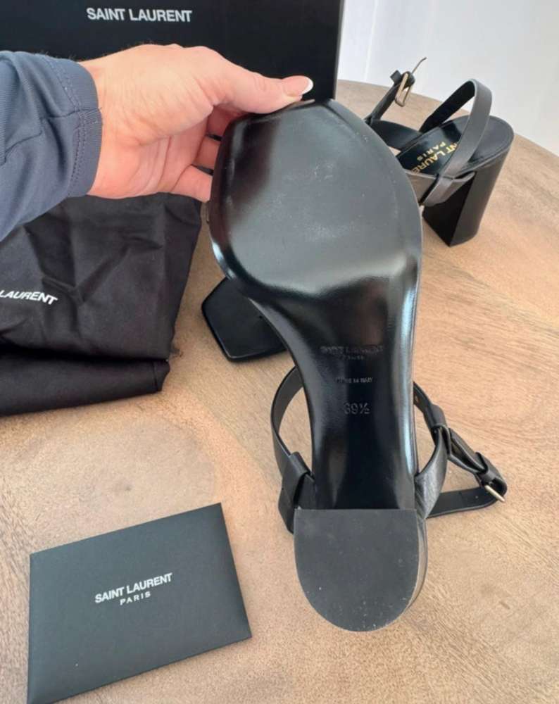 YSL sandále