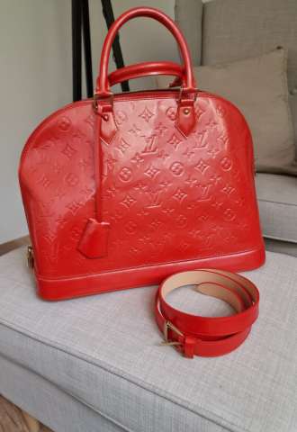 https://www.vipluxury.sk/Louis Vuitton Orange sunset monogram vernis Alma GM bag s opaskom